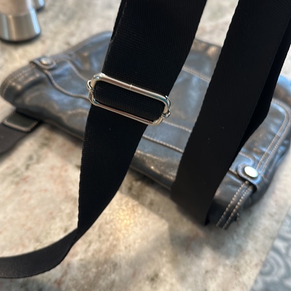 Larger Fossil Mail Carrier Crossbody with webbing thick strap flap 12 x 12 - Picture 2 of 5